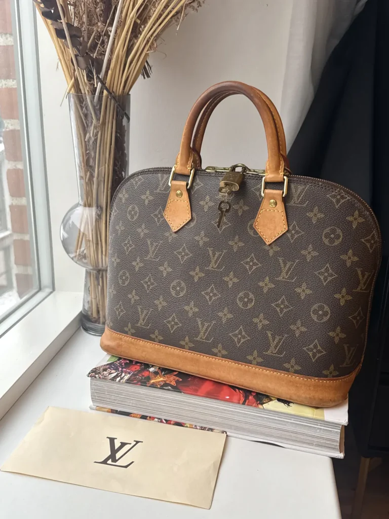 Louis Vuitton Alma PM – Monogram Canvas (M51130)