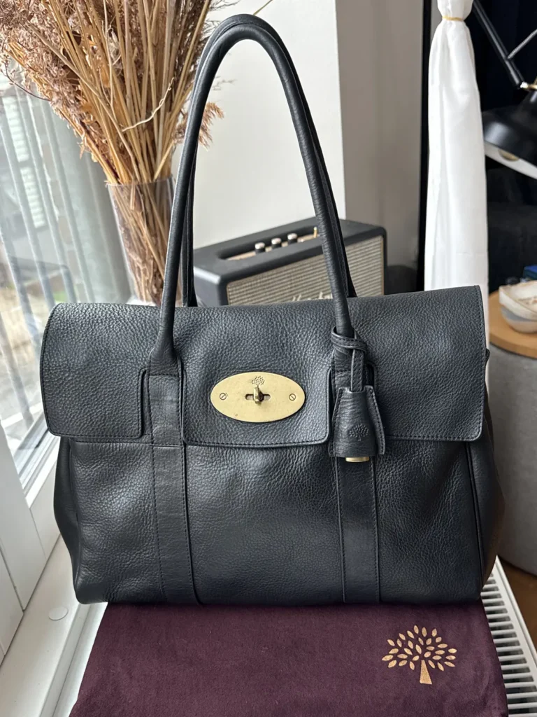 Mulberry Bayswater Skuldertaske i sort Natural Grain Leather